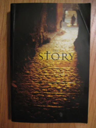 americanbookwarehouse8-3050438